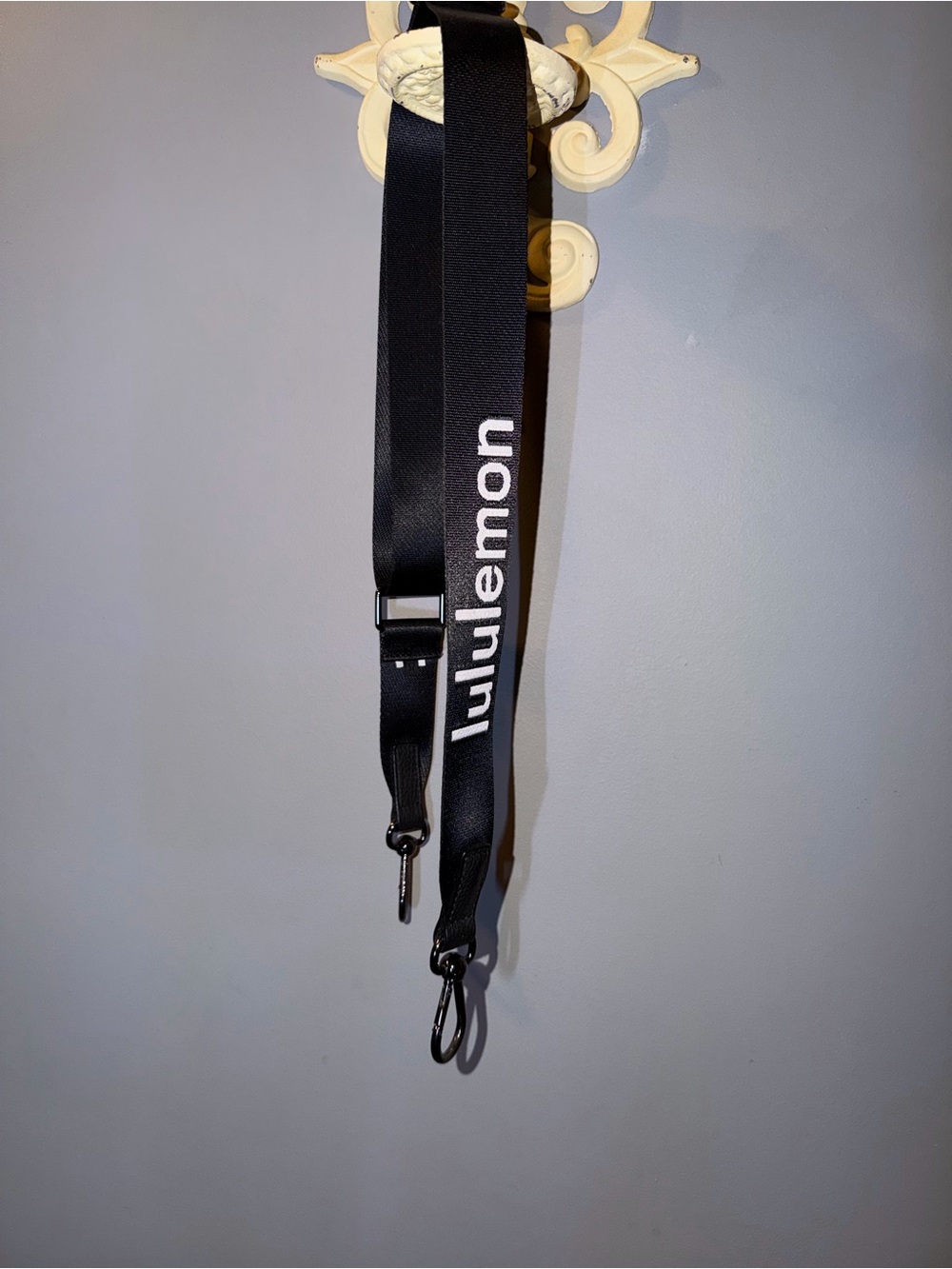 lululemon athletica Black Adjustable Crossbody Strap